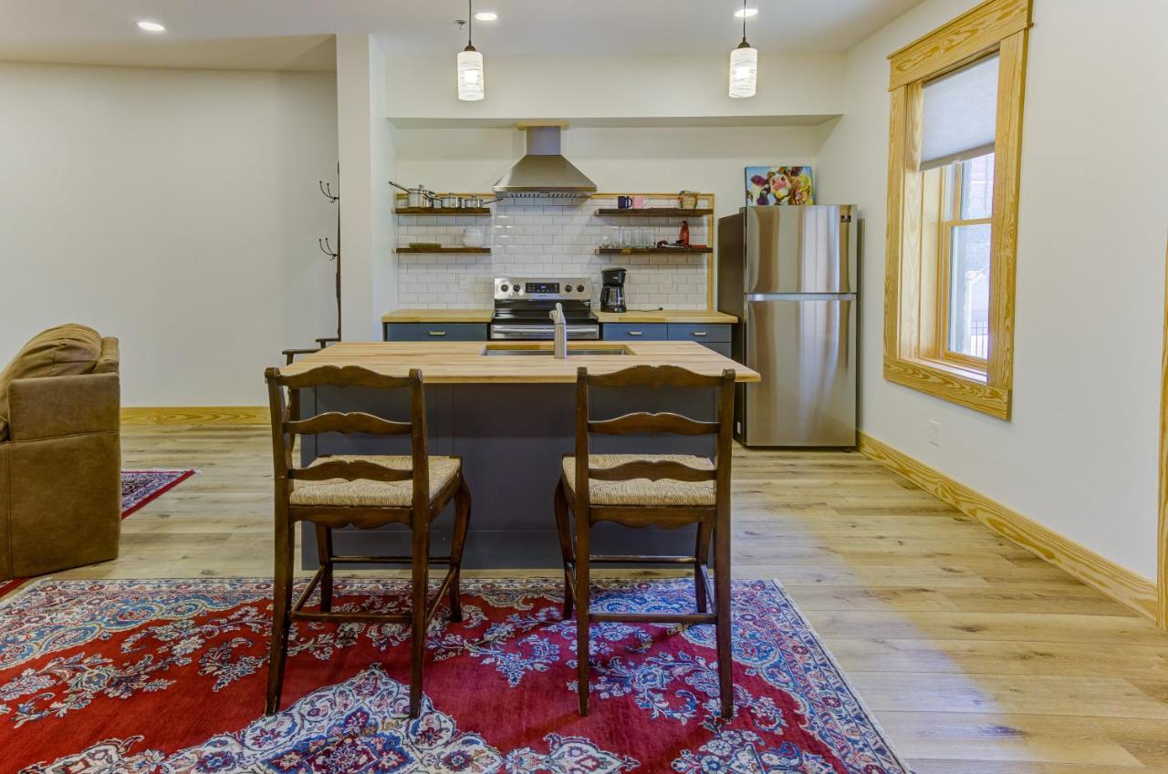 Vacation Home In Downtown Vicksburg! Экстерьер фото